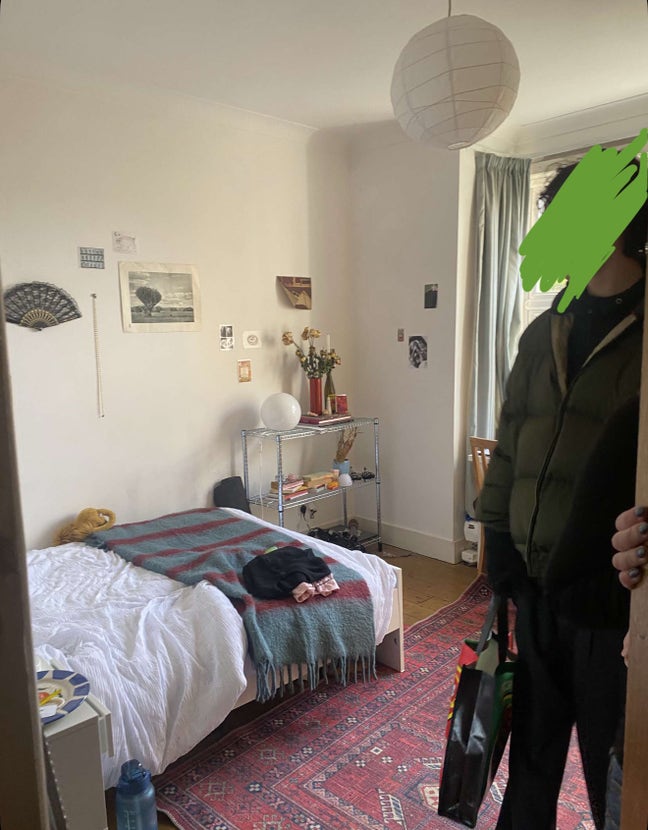 1 double bed room in kingston available Main Photo