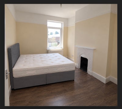 Double Bedroom on Rent Main Photo