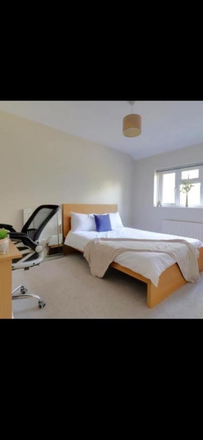 Beautifully Presented 5 Bedroom Apartment. Main Photo