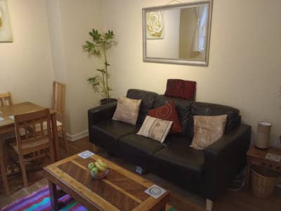 Double room for female postgrad near UCL Main Photo