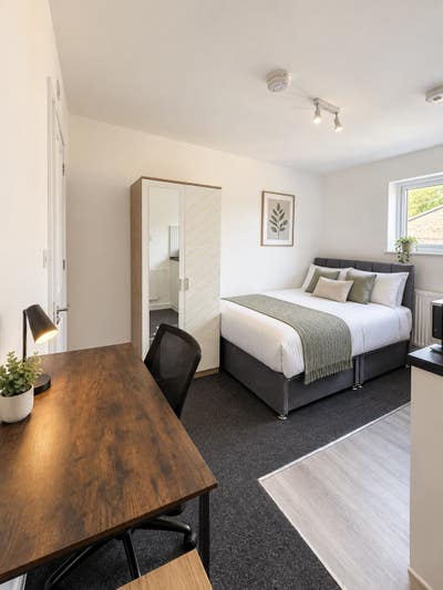 Spacious Studios in Bretton, Peterborough Main Photo