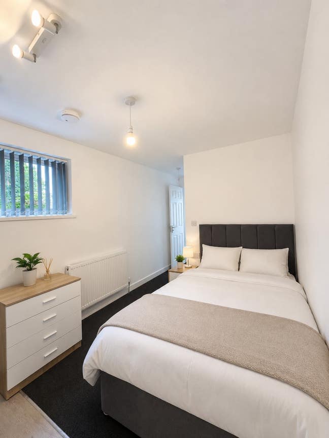 Brand-New Studio | All-Inclusive Rent Main Photo