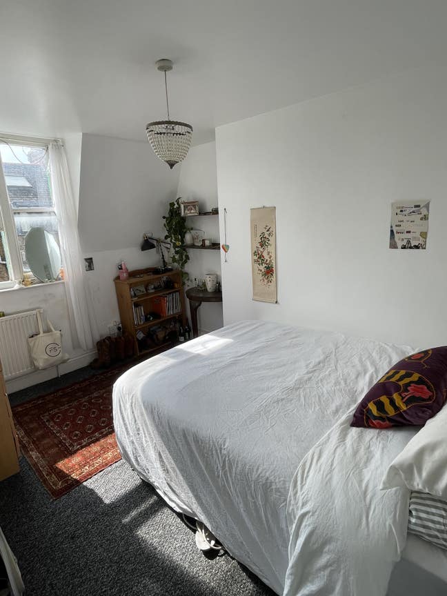 Double room in social house Main Photo