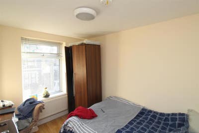 Norman Street, Tenant takeover! Main Photo