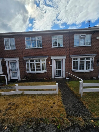3 bed spacious property to rent in NG17  Main Photo