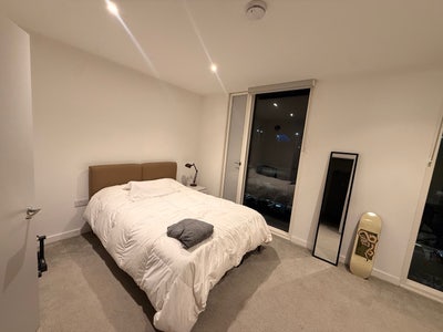 Short term room + bath in mcr city centre Main Photo