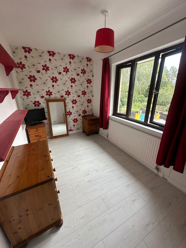 Homeowner couple looking for a lodger. Main Photo