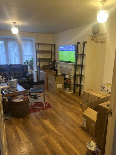 3 double bedroom house in central thamesmead Main Photo