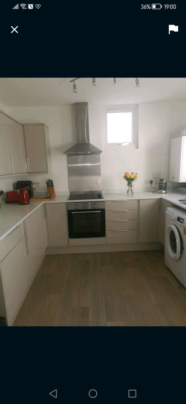 4 bed house  Main Photo