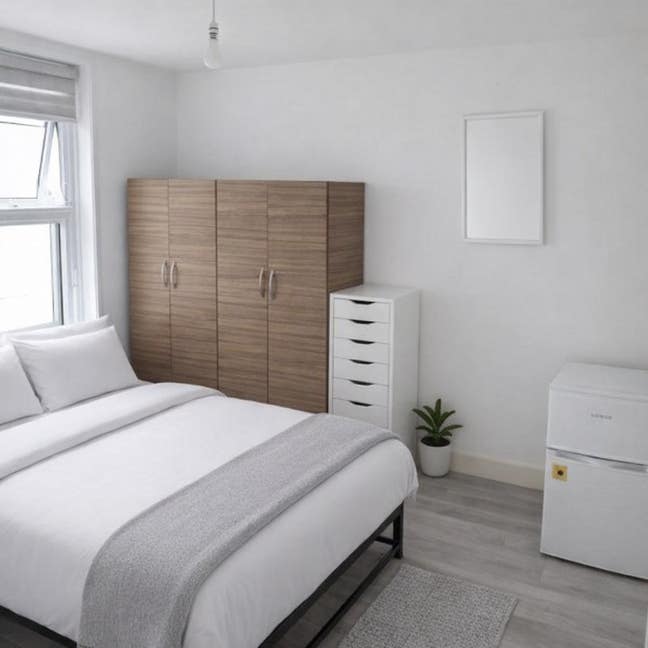  Double Room, All bills Included –Seven Sisters  ⭐ Main Photo