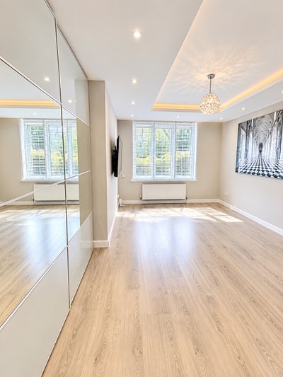 Beautiful  2bedroom apartment in London NW6 Zone 2 Main Photo
