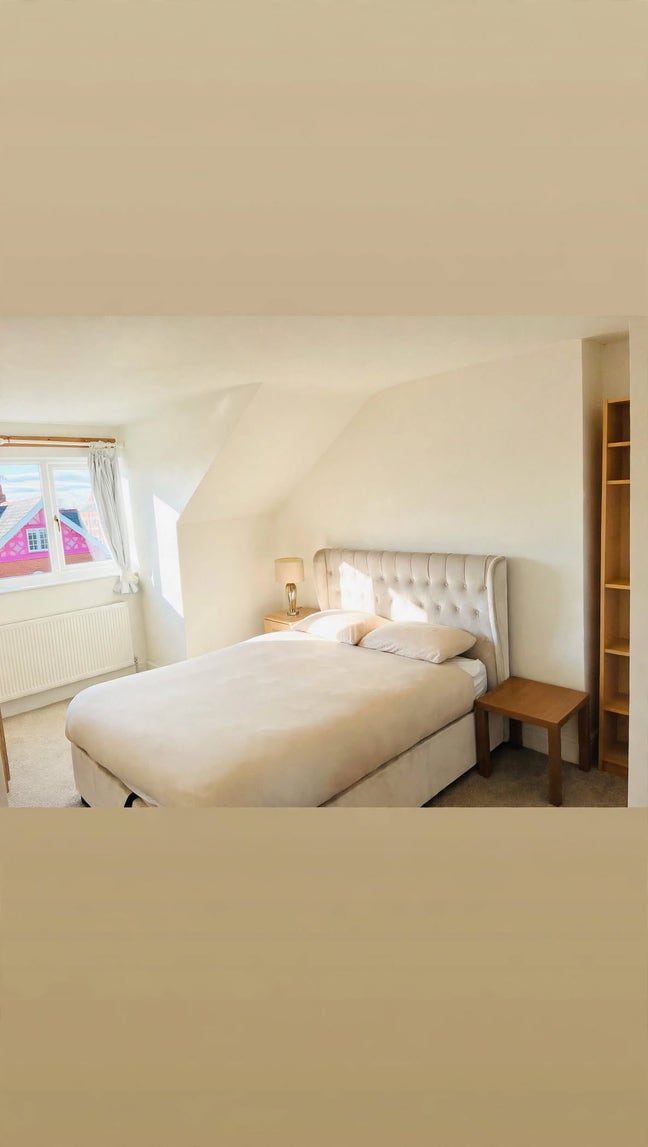 Double furnished room with en-suite  Main Photo