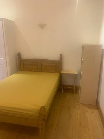 King Size Double Room for Rent  Main Photo