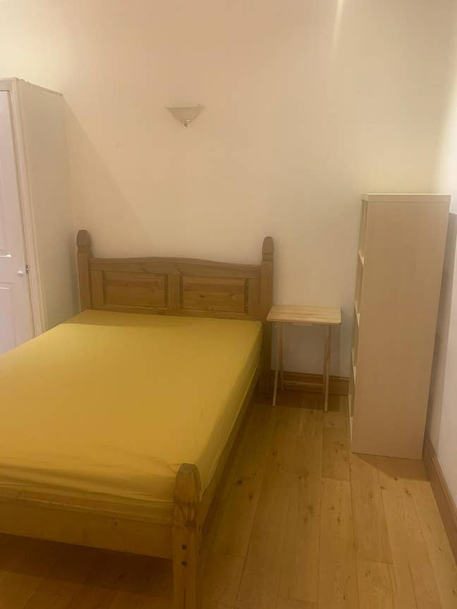 King Size Double Room for Rent  Main Photo