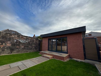 Studio Flat Main Photo