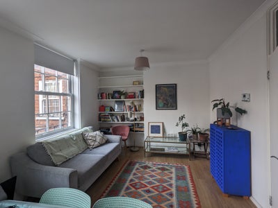 Double room in spacious flat in Hackney Main Photo