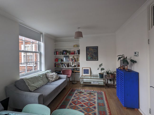 Double room in spacious flat in Hackney Main Photo