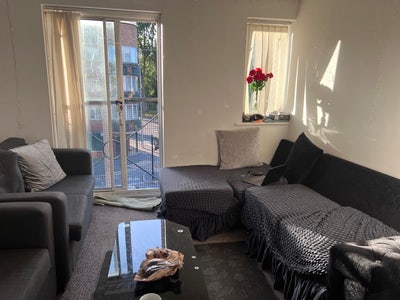 Cozy double bedroom available in Hulme Main Photo