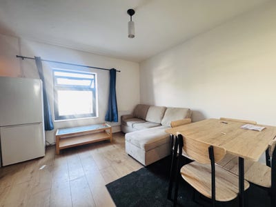 Newly Refurb 1Bed Edgeley Lane Clapham North SW4 Main Photo