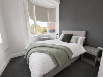 Ensuite rooms in a popular area of South Shields Main Photo
