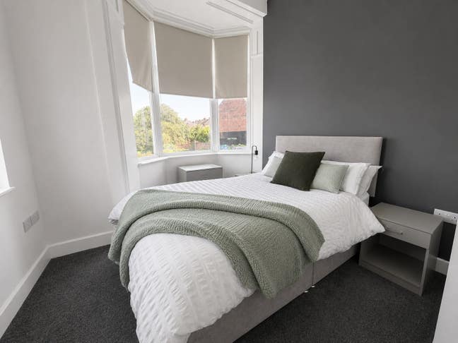 Ensuite rooms in a popular area of South Shields Main Photo