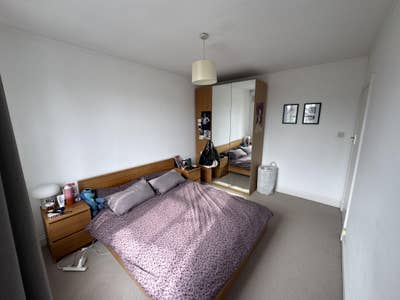  Double bed in Belsize Park available from 1st Nov Main Photo