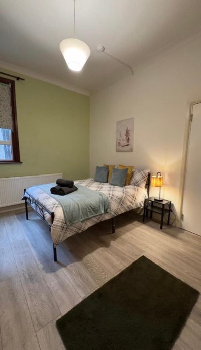 ✨🛏️ Double Room to Let in - Cricklewood Main Photo