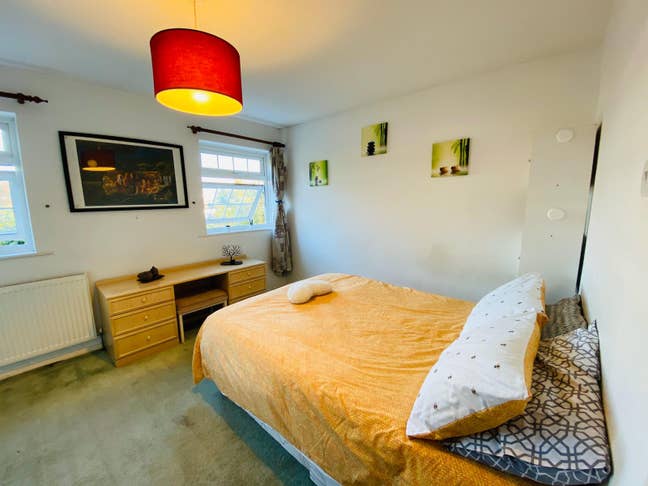🌟 Private Ensuite – Ealing Broadway, Zone 3 🌟 Main Photo
