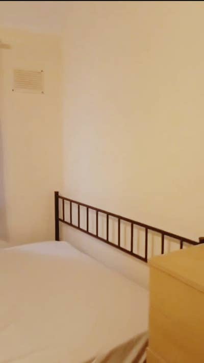 Master room available in UB7 Main Photo