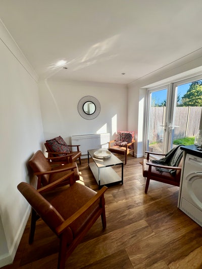 Huge Double Room Near City Centre, Uni & Hospital Main Photo