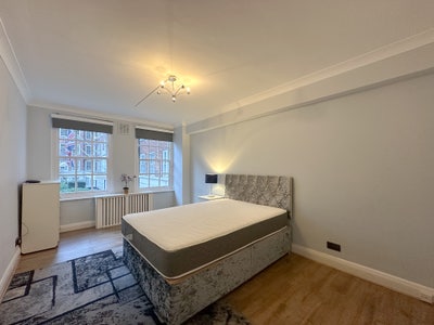 Amazing Double Room in 5 mins walk from Hyde Park Main Photo