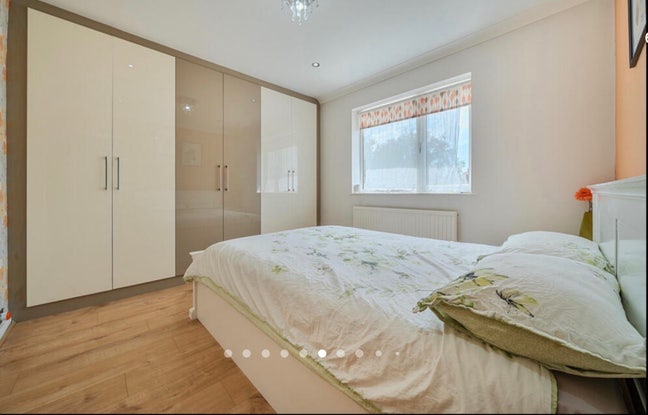 Room available Indian female student/professional  Main Photo