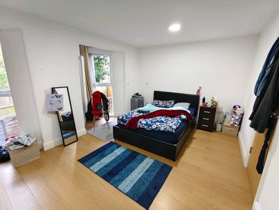 Spacious Double room Main Photo