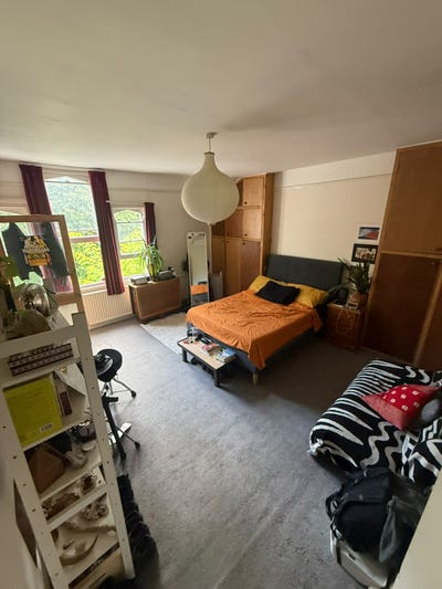 Double bedroom en-suite plus studio in Dalston Main Photo
