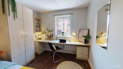 Urgent Student Tenancy Takeover - Iq Fiveaways  Main Photo