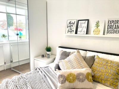 Join our Snug community 💛 Our door is open 🚪
 Main Photo