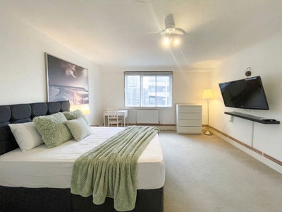 Huge Double Room in the heart of Marylebone Main Photo