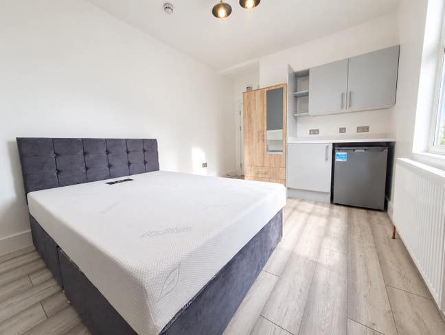 🔥2 Studio rooms Available!!✨ Main Photo