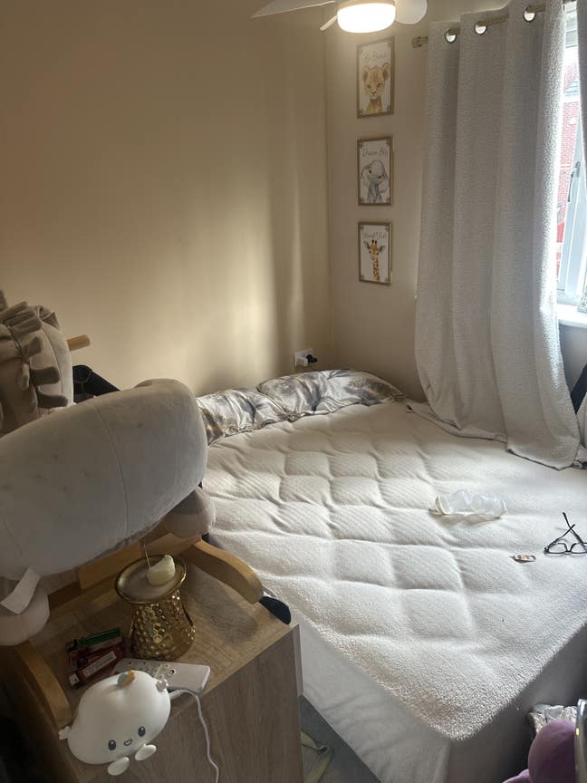Room to rent Main Photo