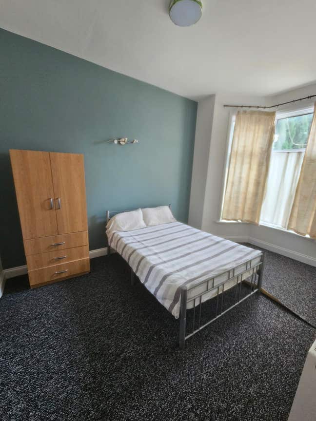 Room in a Shared House, Northbrook Road, IG1 Main Photo