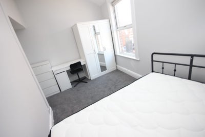  2 Furnished rooms available for rent  Main Photo