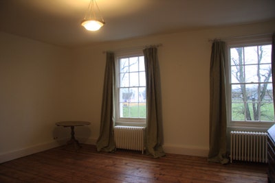 Huge bedroom overlooking Parkers Piece, Cambridge Main Photo