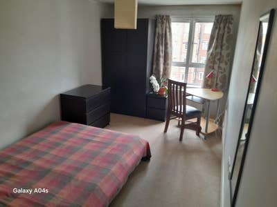 Double room close to Brockwell Park Main Photo
