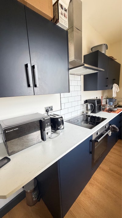 Beautiful Studio Flat with the separate bedroom 👍🏻 Main Photo
