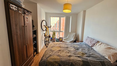 Comfy ensuite double room by Regent Road Main Photo