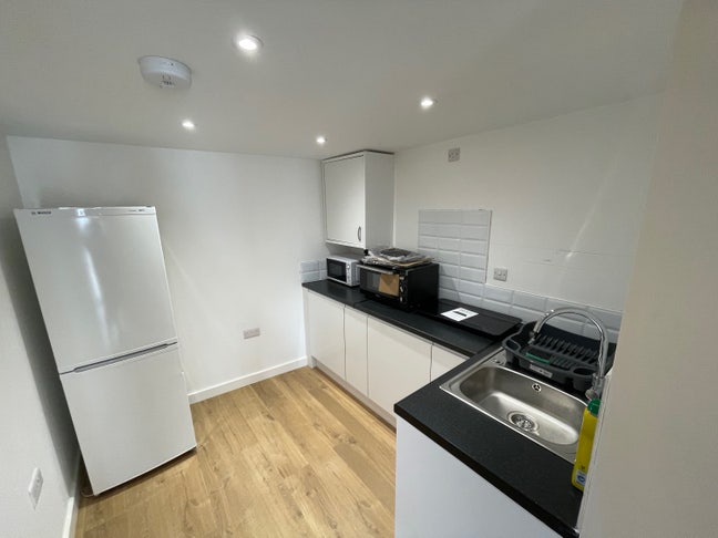 Luxurious studio flat  Main Photo