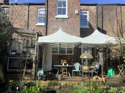 Large comfy room opposite Sefton Park Main Photo