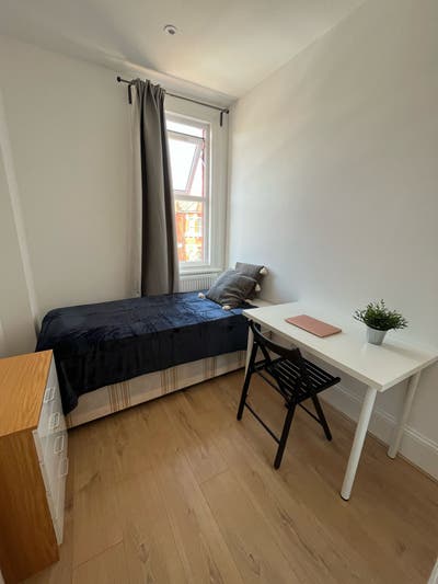 Cozy Single Room Quiet Area Close to Thameslink Main Photo