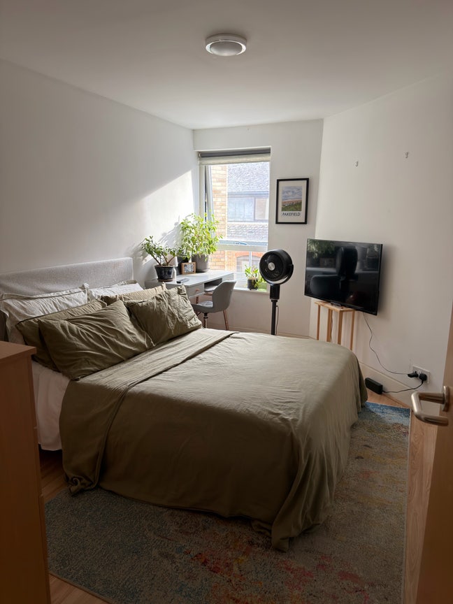 Double Room with Own Bathroom Main Photo