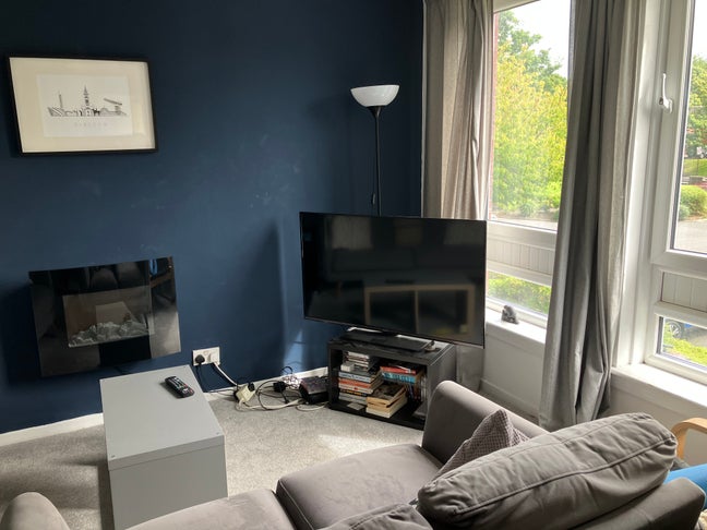 Two bedroom sitting room west End flat  Main Photo